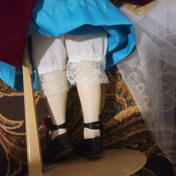 Paradise Galleries Doll porcelain face Collectible Porcelain Rapunzel Vintage - Picture 9 of 9